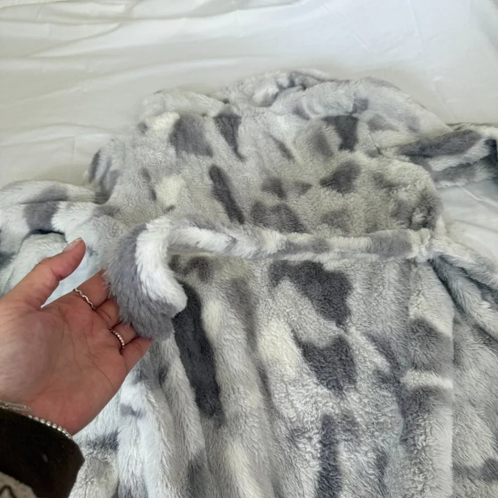 Target Winter Home Long Robe - White/Grey - Picture 11 of 13